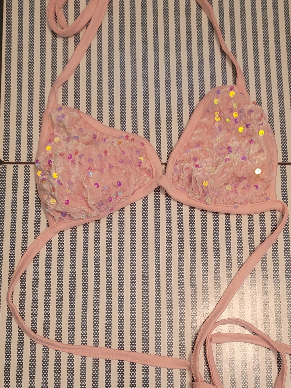 SHEIN Light Pink Velvet Sequin Triangle Bikini Top